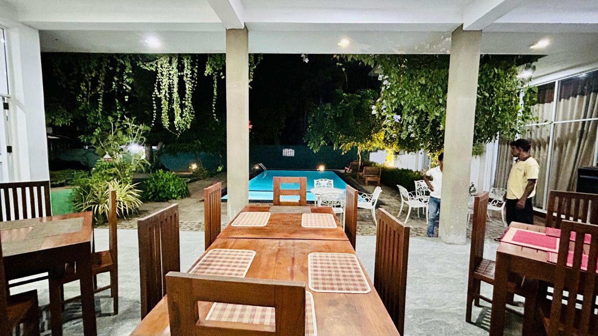 Salubrious Resort อนุราธปุระ ภายนอก รูปภาพ