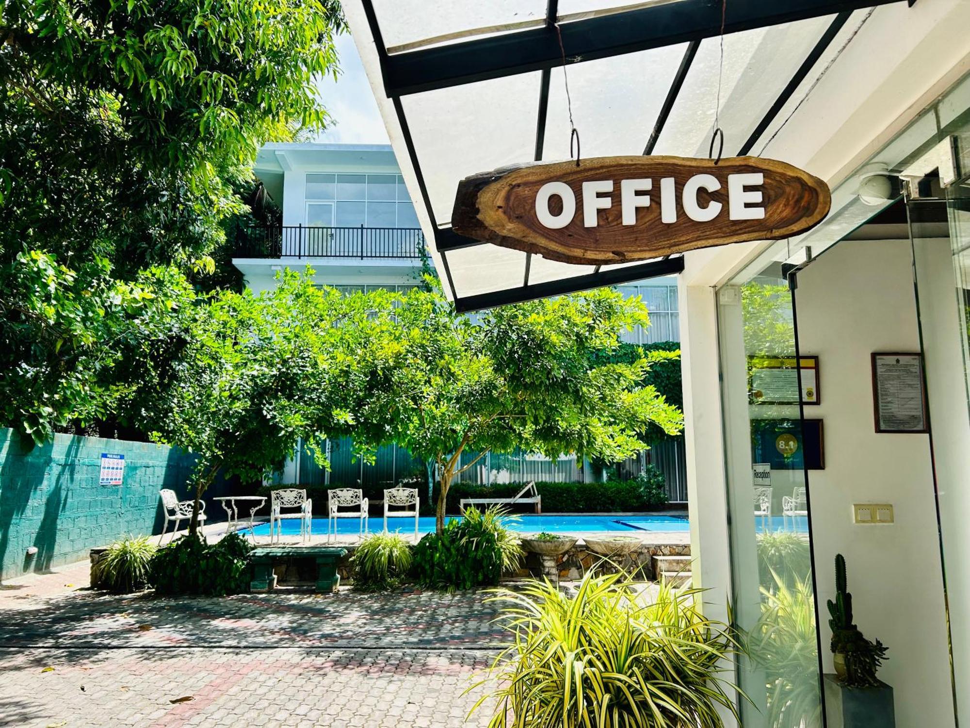 Salubrious Resort อนุราธปุระ ภายนอก รูปภาพ